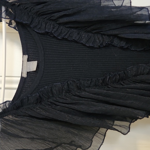 Isabella Rodriguez Ruffled Top - Picture 3 of 5